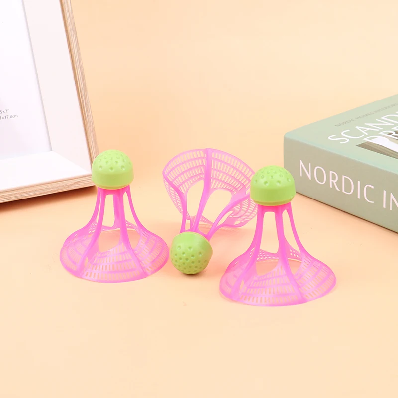 Badminton Shuttlecock 3Pcs/Pack Windproof Badminton Outdoor Badminton Windproof Plastic Ball Nylon Shuttlecock Stable Resistance Sport Training Balls