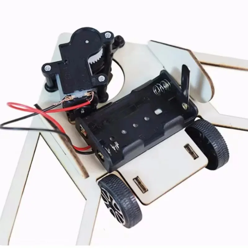 Kit di Montaggio Robot Auto con Evitamento Ostacoli Fai-da-Te, Modello Artigianale, Ornamento da Scrivania con Circuito Intelligente, Decorazione Tecnologica Fatta a Mano - immagine 3