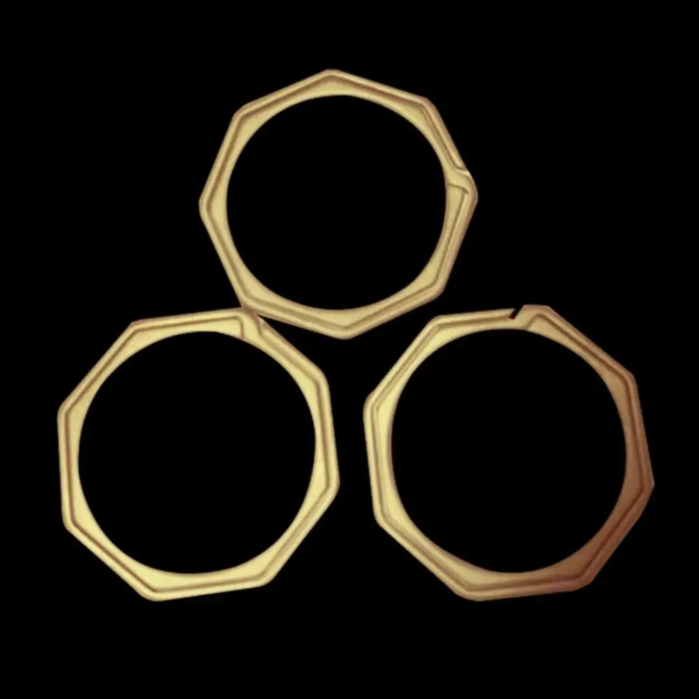 

Брелок для ключей из настоящего титанового сплава