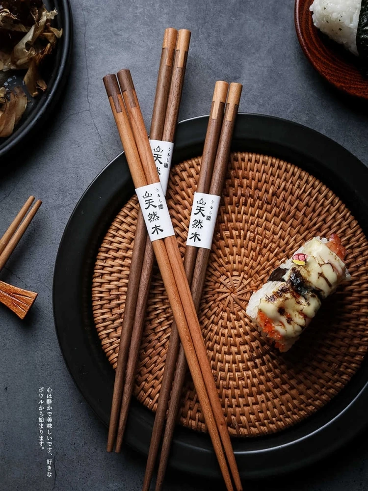 Set 10 Coppie Di Bacchette Legno Disegni Bamboo Giapponesi Cinesi Sushi