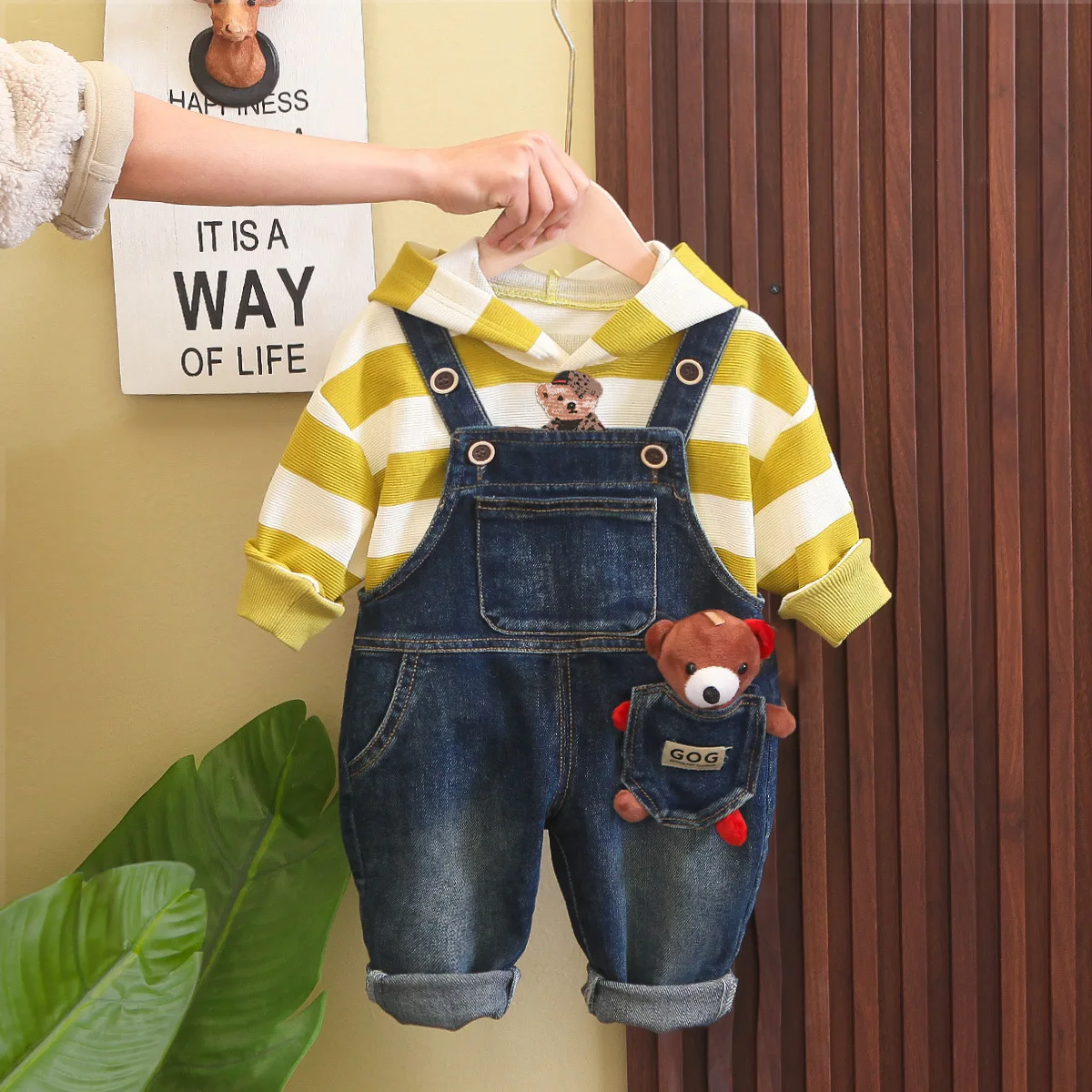 

2024 Spring Baby Boy Clothes 2 To 3 Years Tracksuit Set for Child Cartoon Striped Hooded Hoodies and Denim Overalls Boys Outfits