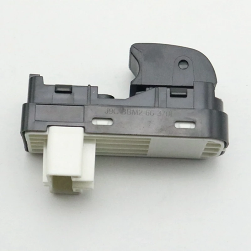 32864276247, Mazda 3 2010-2013 ӵ 3 ġ   °   â  ġ ư BBM2-66-370