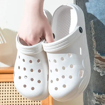 Summer Hollow Out Closed Toe Non-slip Sandals Soft Bottom SandalsMen Lightweight Thick-soled Garden Shoes 1