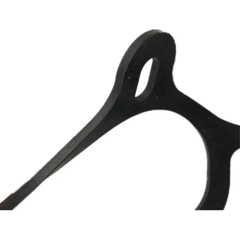 Riding accessories 1 Pair Spurs Belt Tie Down Strap Rubber Spur Straps Western Protective Spur Strap Thickened Alloy Buckle Equestrian Equipment