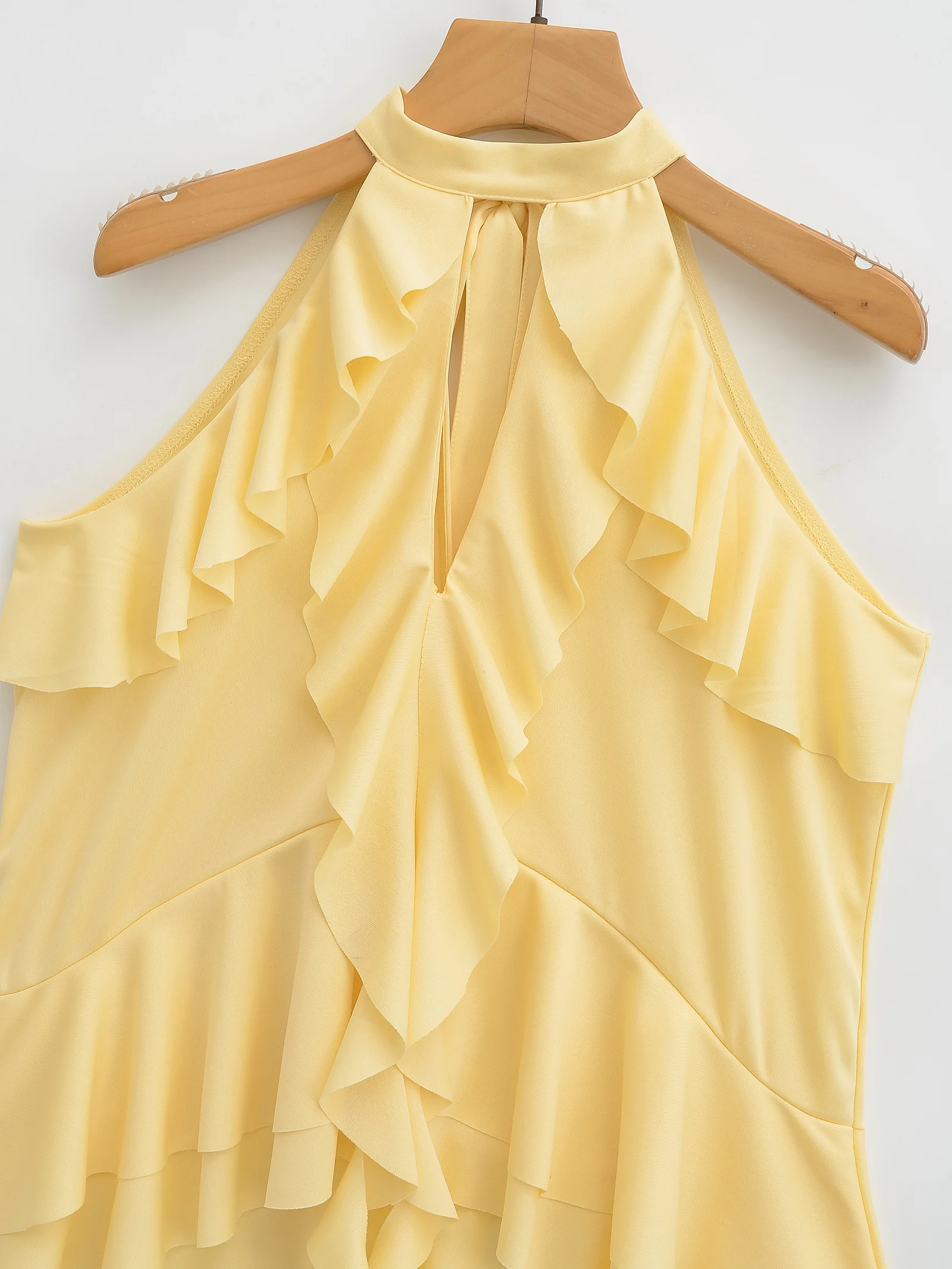 TRAFZA Woman Tierred Ruffles Halter Top Sleeveless Bow Lace-up Yellow Camisole Lady 2025 Summer Sweet Beach Style Women's Sling picture