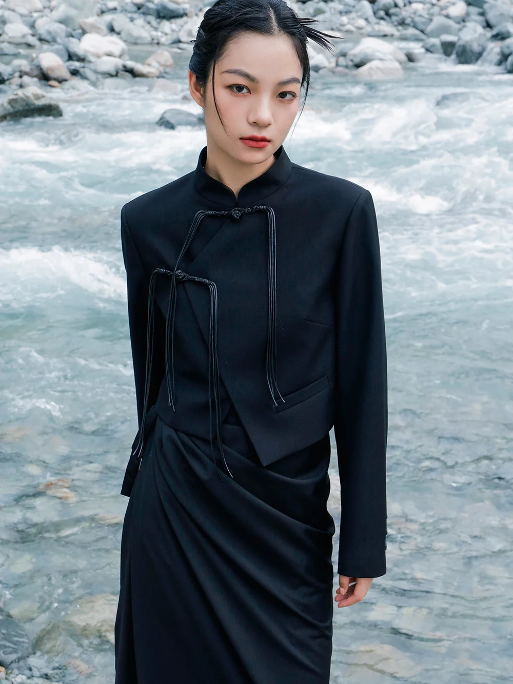 女性のためのダークディスクバックル付きジャケット,春と秋のための