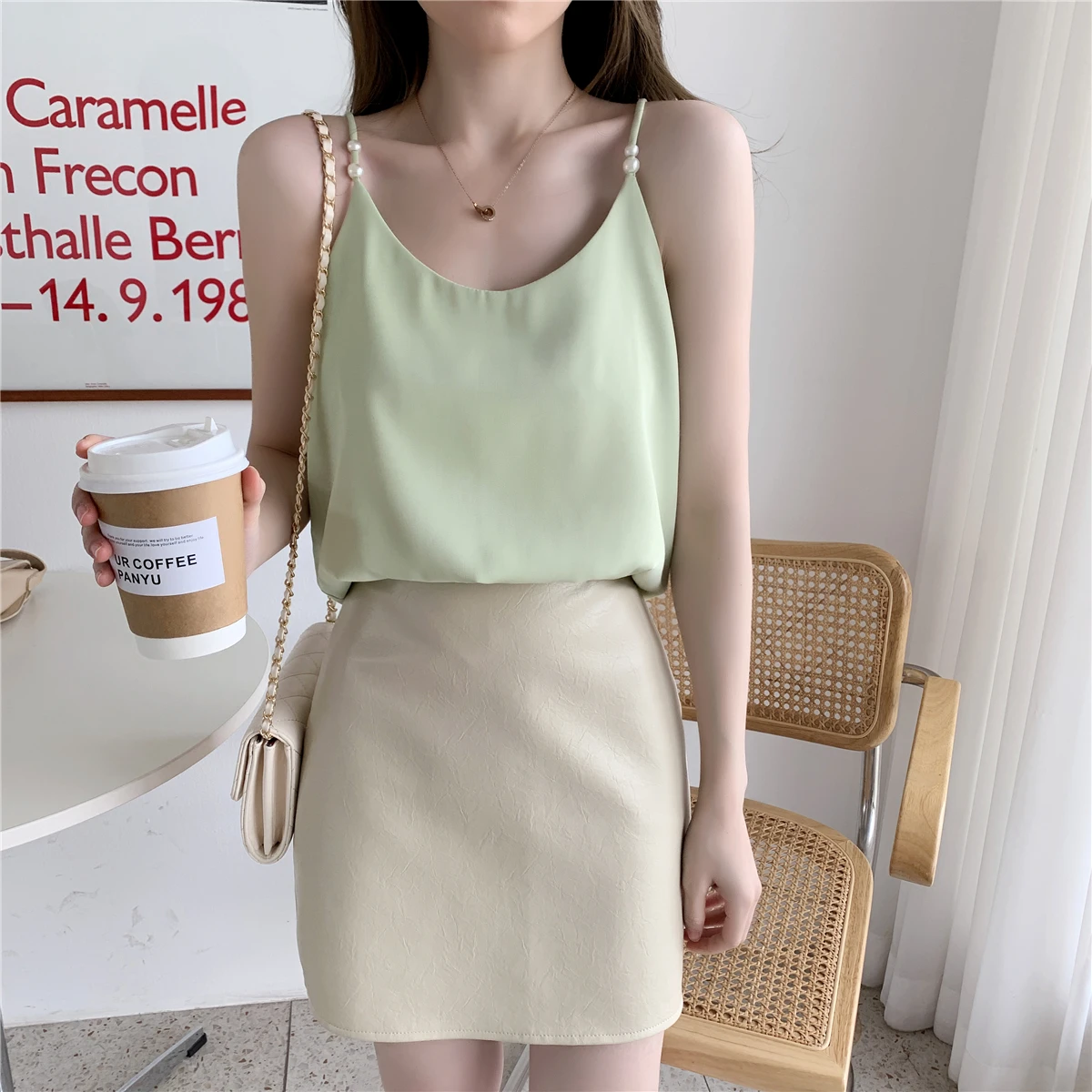 women's bra Sexy V-neck Camisole Women's Top Summer Loose Sleeveless Chiffon Women Tank Top jockey camisole