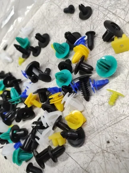 5 50/100Pcs Car Clips Fastener Screws Bumper Interior Decoration for Car Interior Stickers Car Brooches Fiat Tipo Mini F56 Vitar