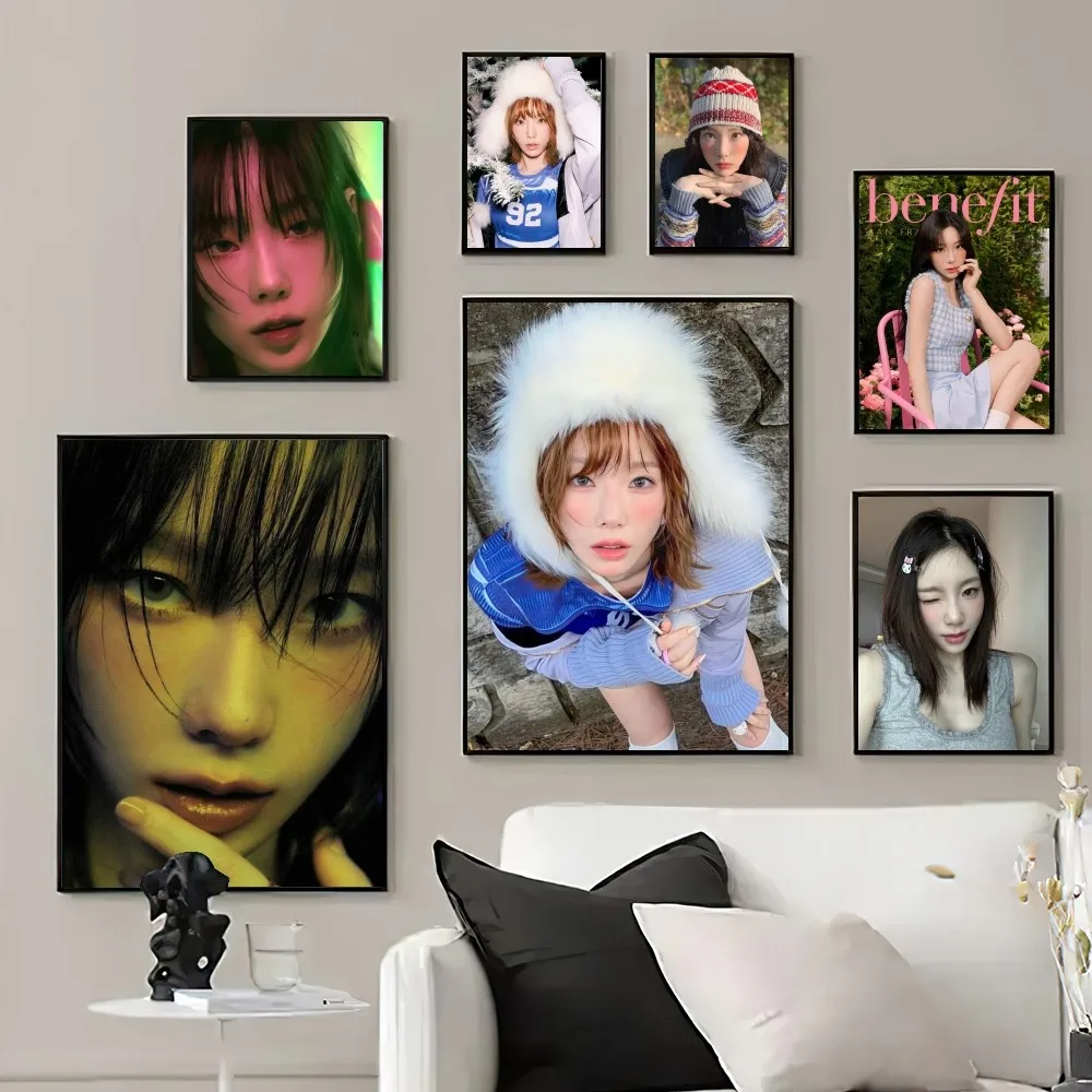 

Korea taeyeon Poster Prints Wall Pictures Living Room Home Decoration Small