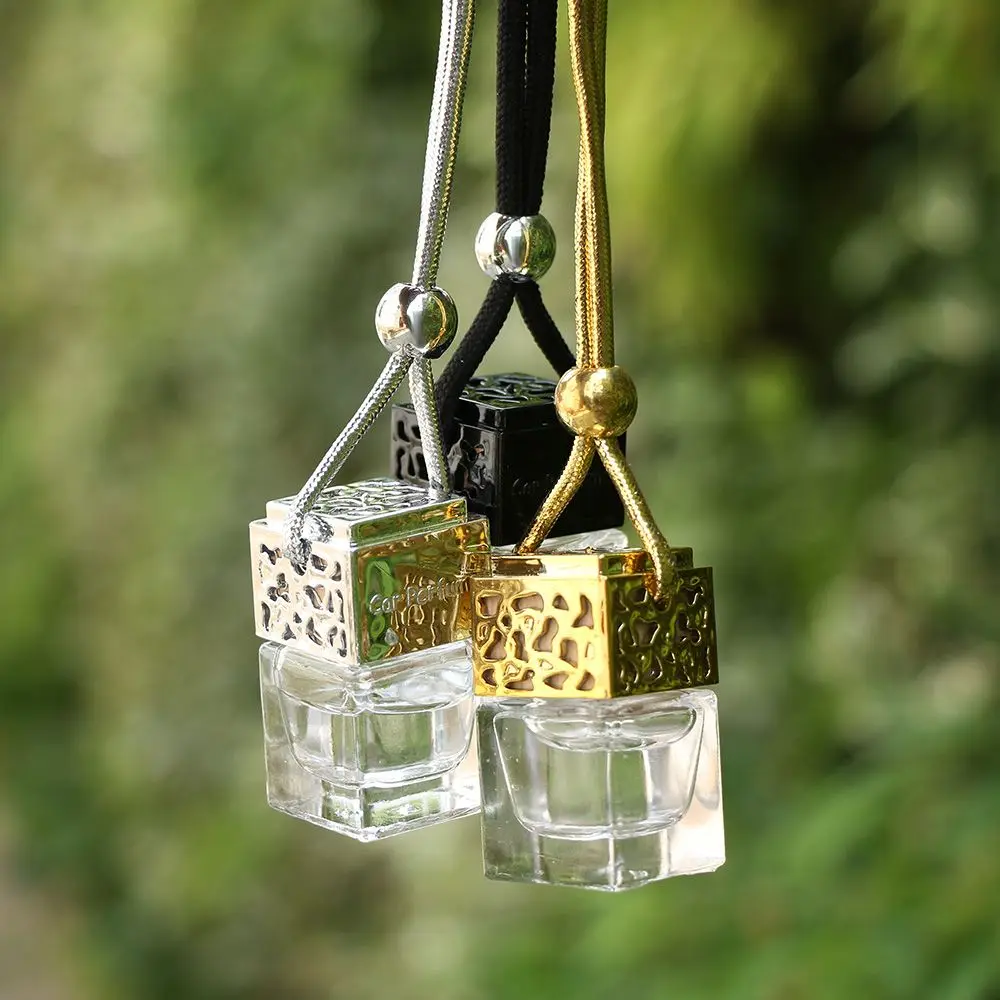 Glass Bottles Aromatherapy Diffuser Bottle Mini Perfume Bottles 1/3PCS Hanging Empty Car Perfume Bottle Essential Oils Diffuser Fragrance Glass Bottles Air Fresher Auto Ornament Home Decor