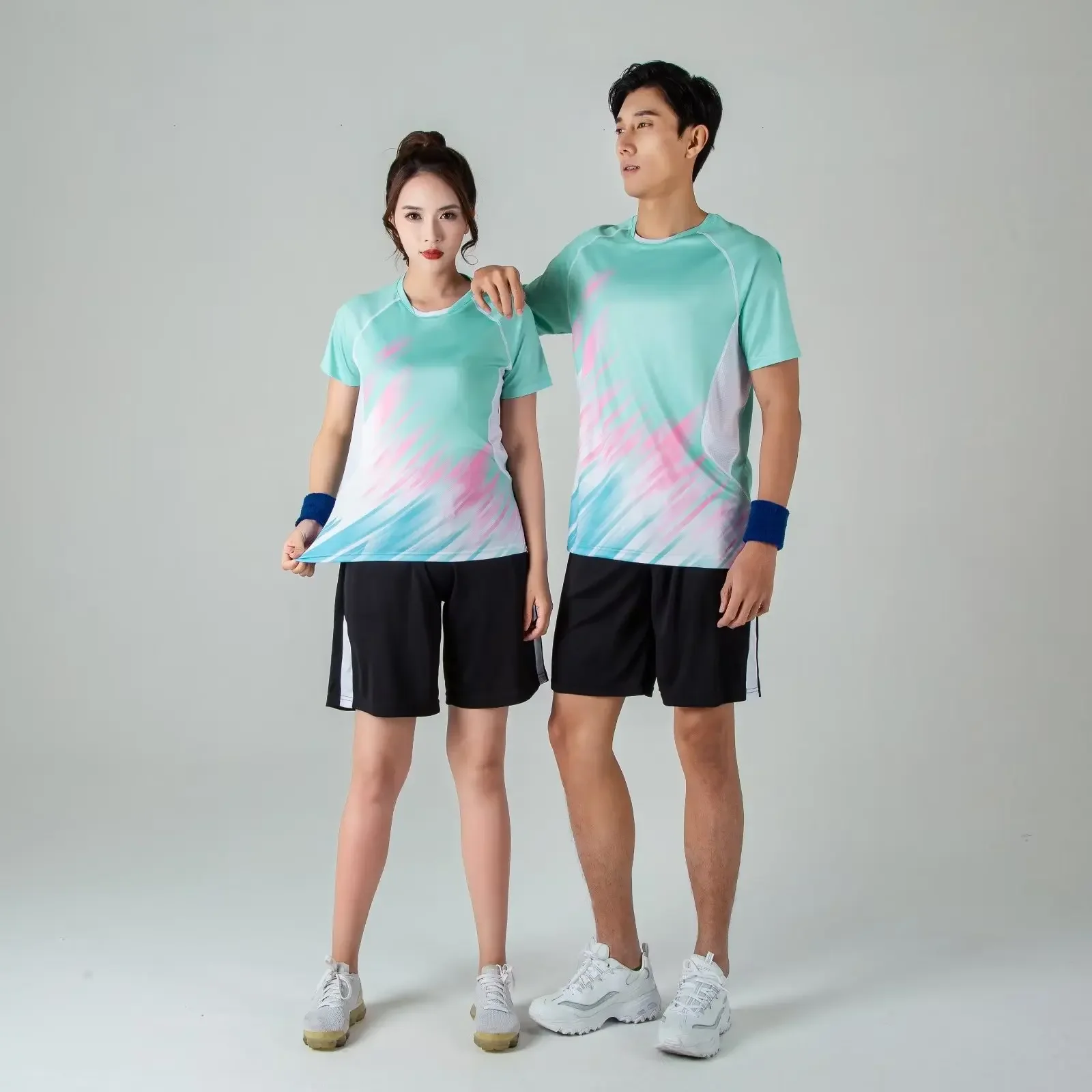 Quick Dry Children's Sports Badminton Uniform Short Sleeve Tennis Outfit Kids' Sweat Absorbent Gym Workout Apparel Set