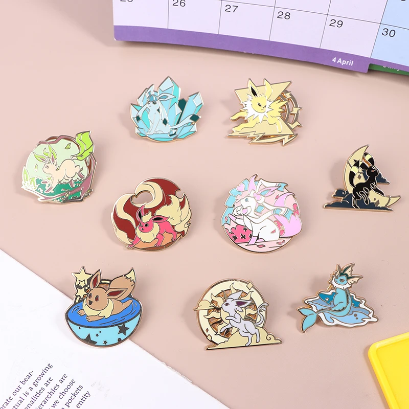 

Anime Pokemon Figure Brooch Straw Hat Pikachu Eevee Eeveelution Enamel Cosplay Badges Scarf Pin Up Buckle Kawaii Collectible Toy