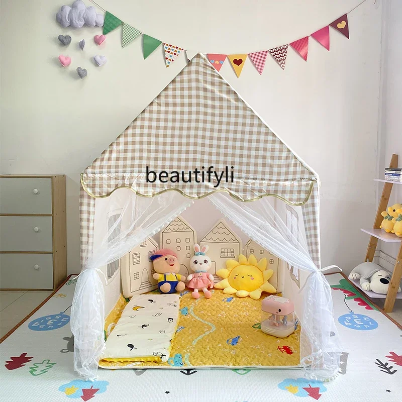 Small tent room, sleeping double girl, reading area, living room, separate bed, household