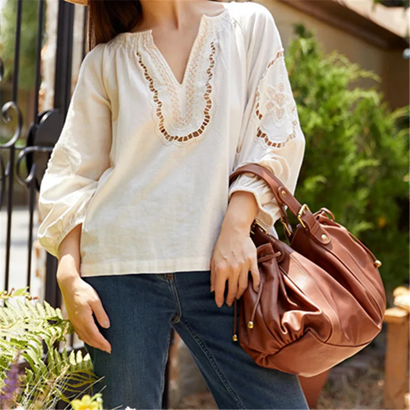 NEW Vintage Large Capacity Women Shoulder Bags Retro Rivet Lady Handbags Tote Bag Luxury Soft Pu Leather Crossbody Bag