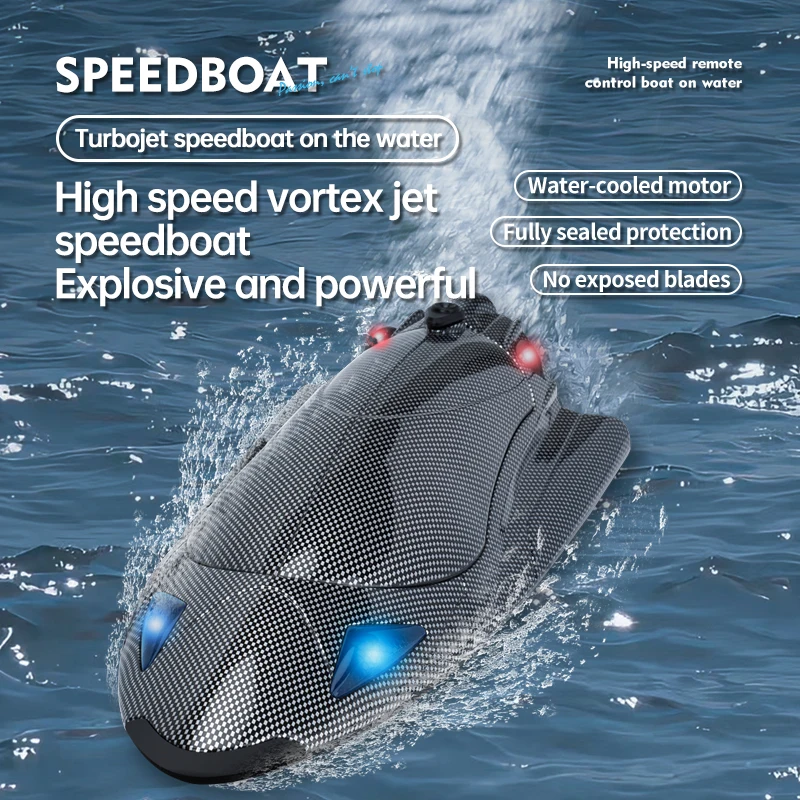Vue de dessus du bateau RC FY011, design aérodynamique pour atteindre 25 km/h.