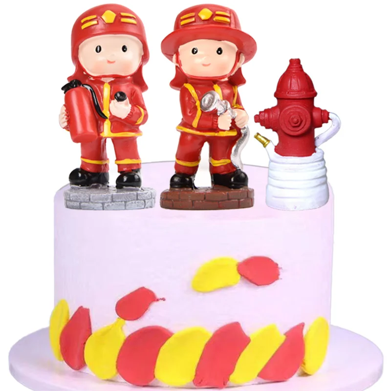 Tortenaufsatz Zum 3. Geburtstag - Feuerwehr-Motto Mit Auto, Leiter, Hydrant & Helm Für Die Geburtstagstorte