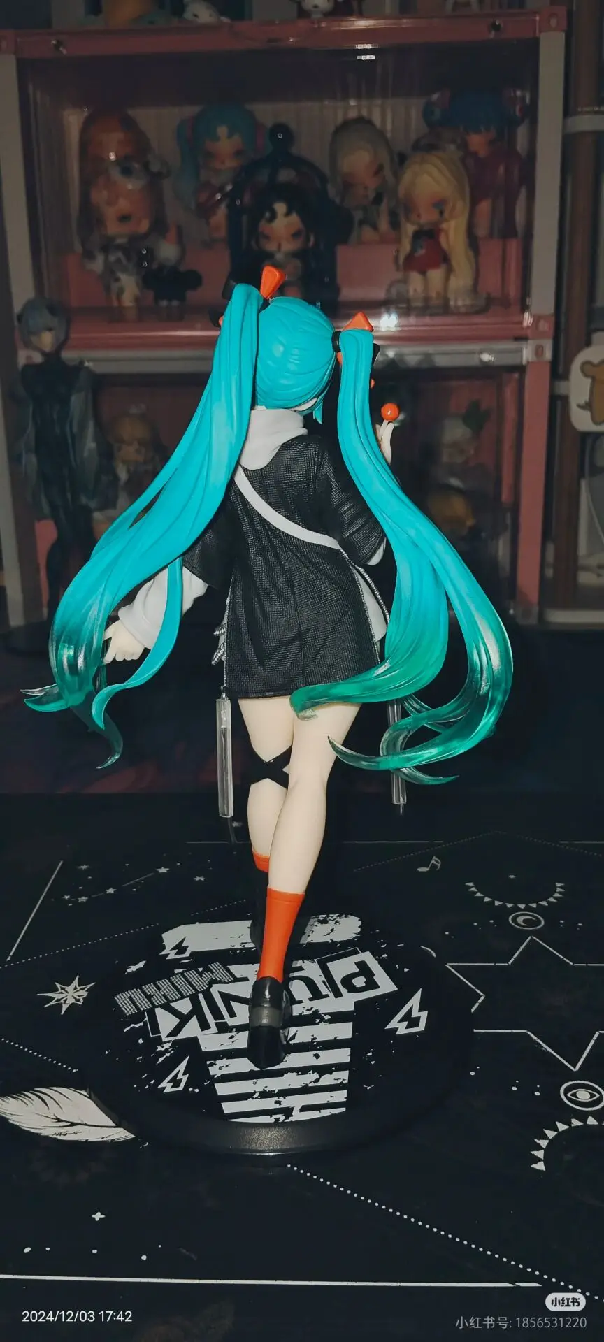 Safdb1a1cd974494ead983ad6e5ea53bbj - Hatsune Miku Merch
