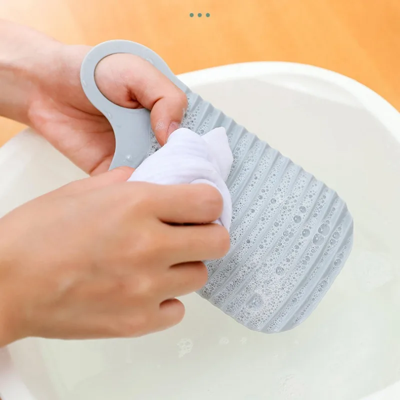 1Pcs Mini Hand-held Washboard,Travel Portable Thicken Silicone Non-slip WashBoard Socks Clothes Cleaning Tools Laundry Products
