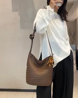 Sac à bandoulière de luxe pour femmes, sac à main élégant à sangle unique, pochette de styliste pour femmes, accessoire de mode haut de gamme 2