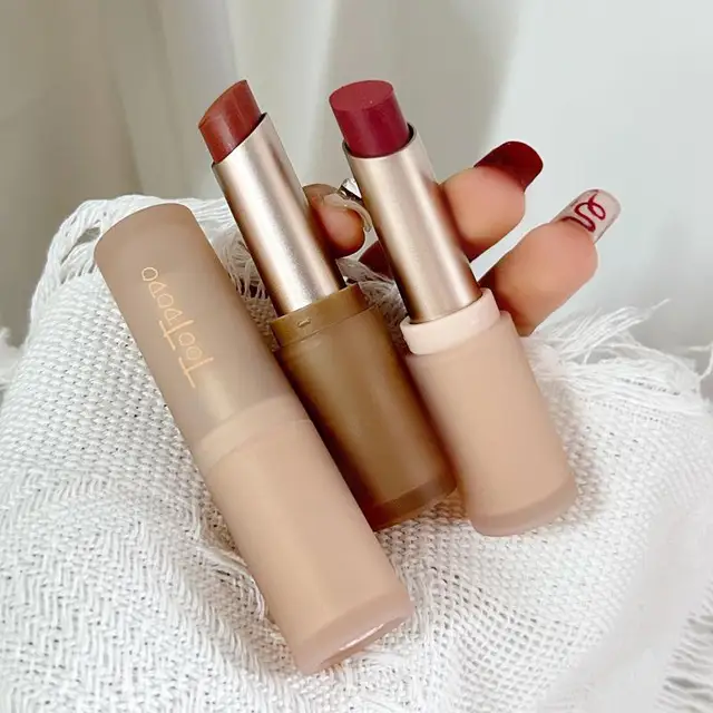 Velvet Matte Lipstick Moisturizing Waterproof Lasting Nude Apricot Lip Tint Non-stick Cup Lip Gloss Lipstick Cosmetics Make Up