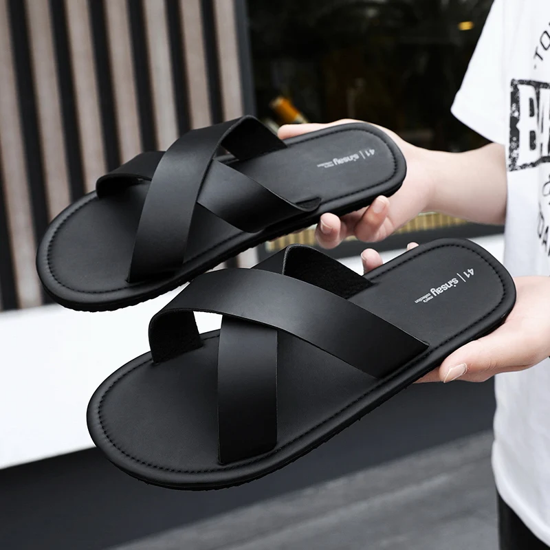 Summer Slippers Men's Lightweight Casual Soft Sole Flat Sole Beach Shoes