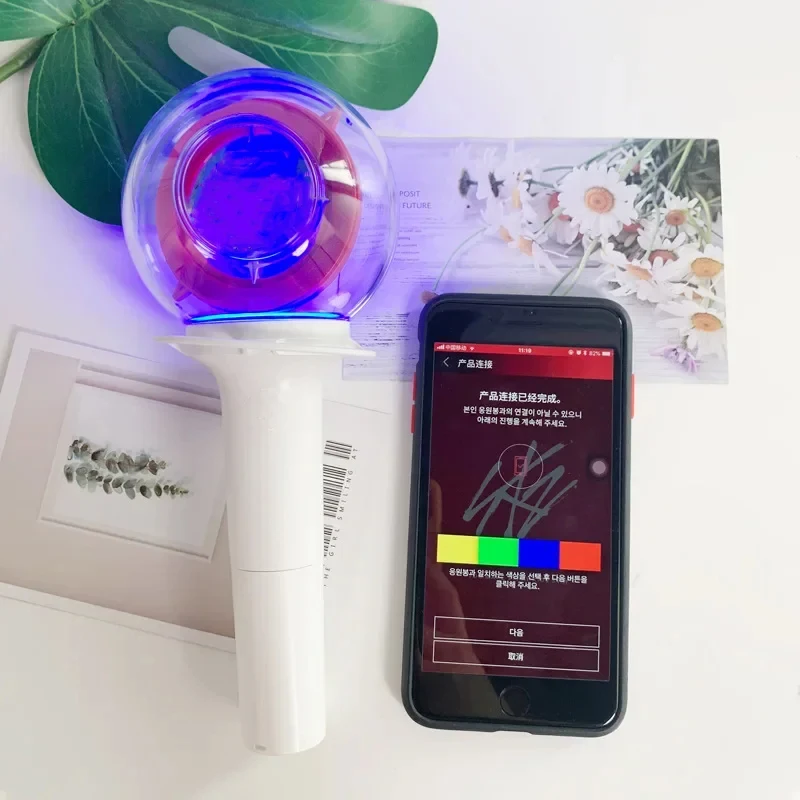 

Новинка, светильник Kpop Straykide, версия 2, с поддержкой Bluetooth, светящаяся лампа для рук, версия 1, яркий светильник, коллекционные игрушки для фанатов