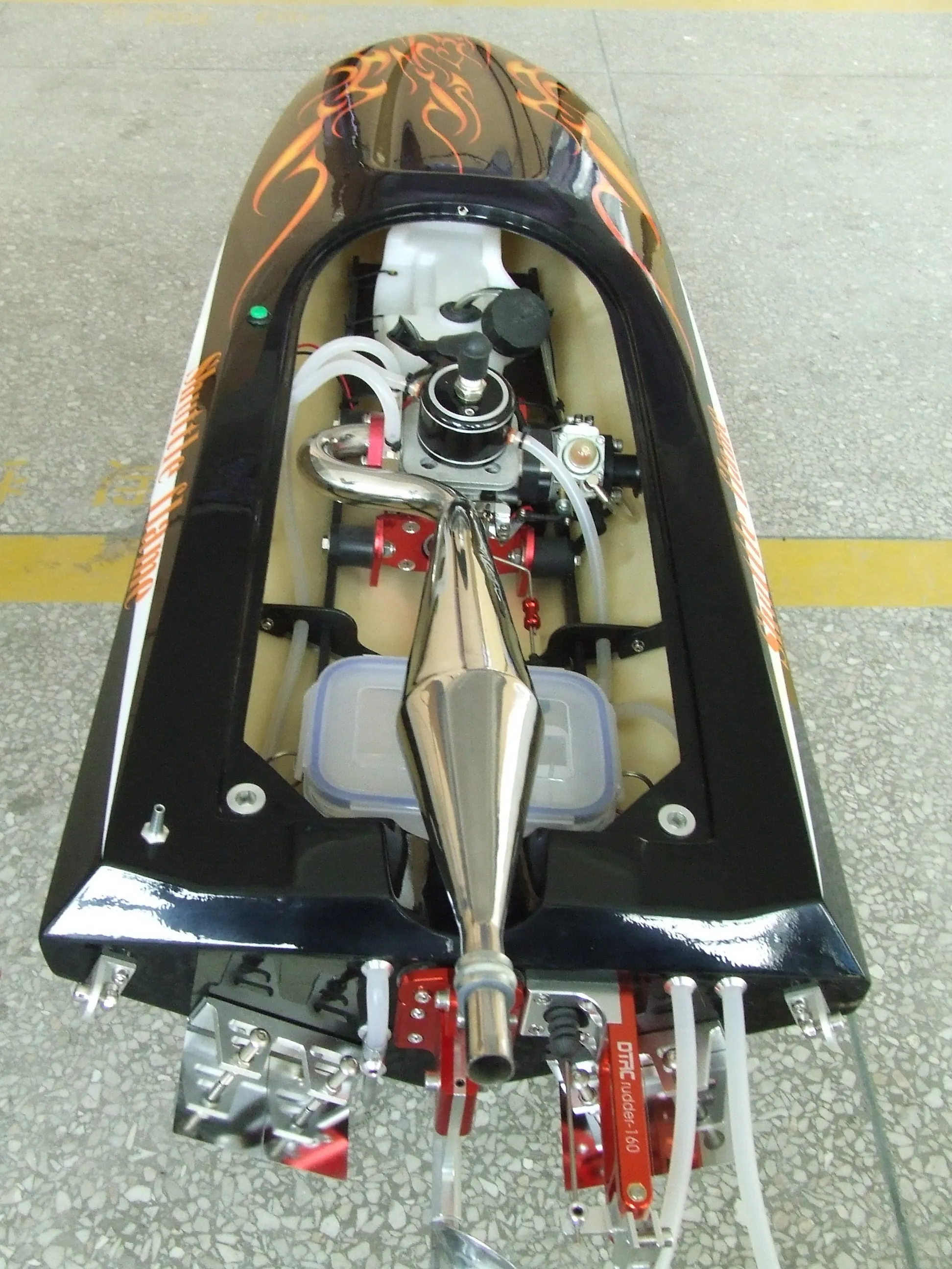 DTRC G30D 30CC Black Fiber Glass 65KM/H Gasoline Racing ARTR RC Boat W/ Radio System Speedboat Boy Toys THZH0070-SMT7 3