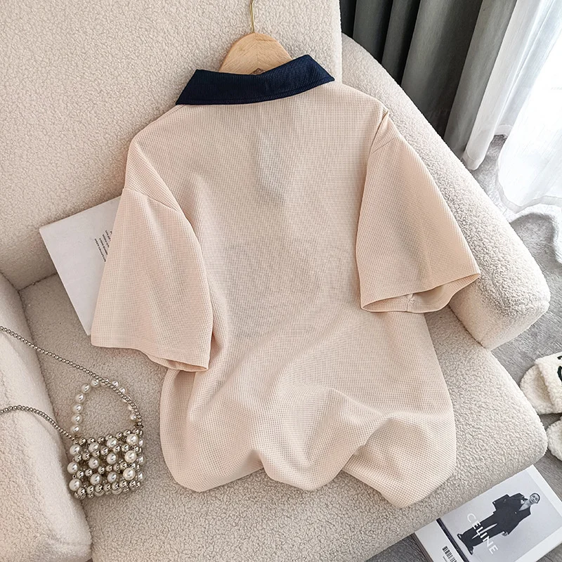 Рисунок 2 - Женская рубашка-поло с коротким рукавом