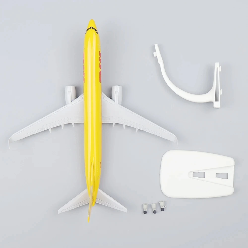 20CM Model B737 DHL Cargo Express Airline With Base Landing Gears Aircraft Resin Plane Model For Collection and Displays