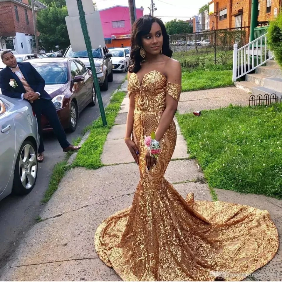 Georgia Black and Gold sequin Tulle Dress s22