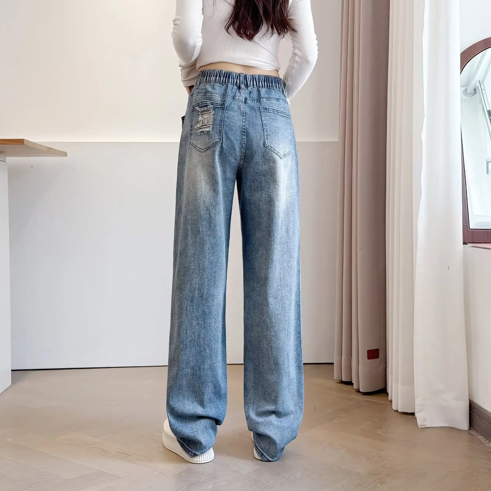 XXXXL Fashion Plus Size Women's Jeans New Autumn Straight Leg Pants With Holes And Casual Washed Denim Full Length Trousers 2570