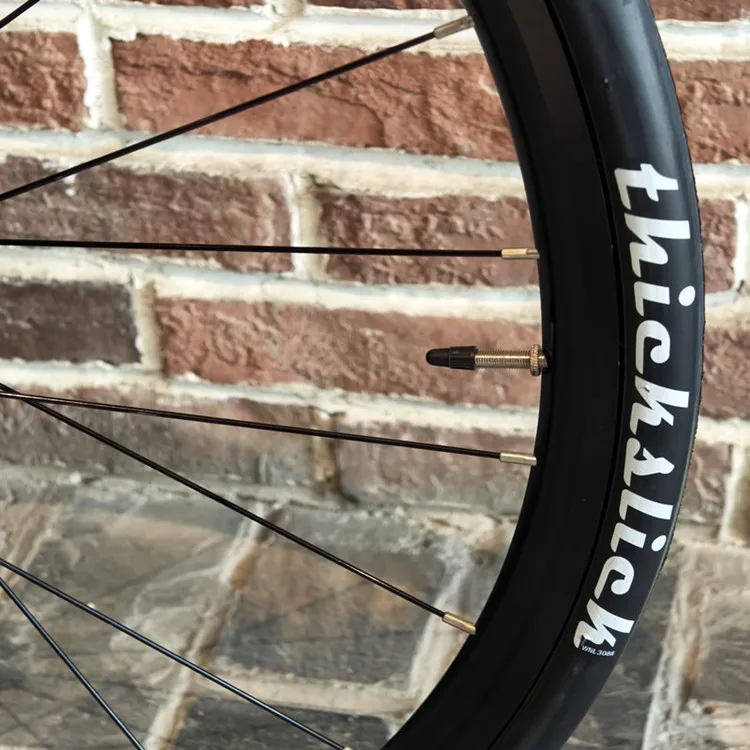 新品!!WTB THICKSLICK 700×25C 2本セット スリックタイヤ 新品!!WTB THICKSLICK 700×25C 2本スリックタイヤ