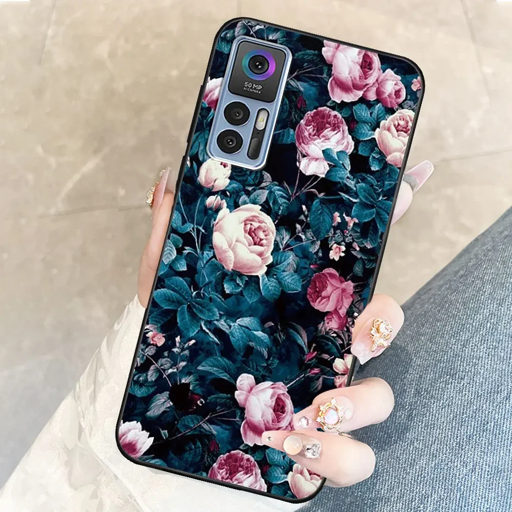 Chic TPU Soft Silicone Cartoon Phone Case - Cute & Fashionable Cover