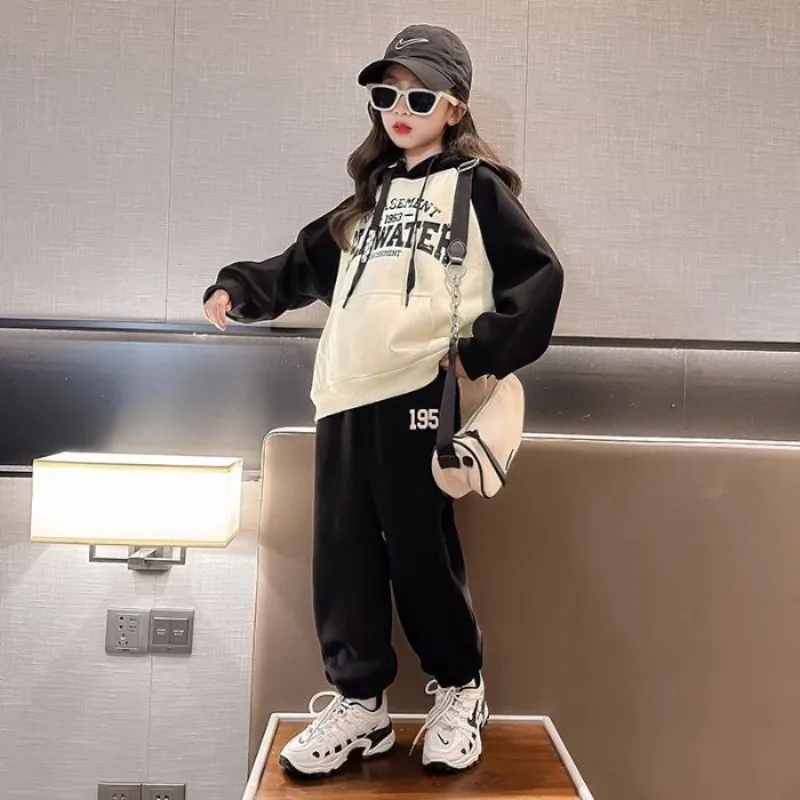 

2023 Korean Spring and Autumn Fashion Kids Girl Set Letter Loose Large Pocket Hoodies+Pants School Loungewear Tracksuit 5-14Yrs