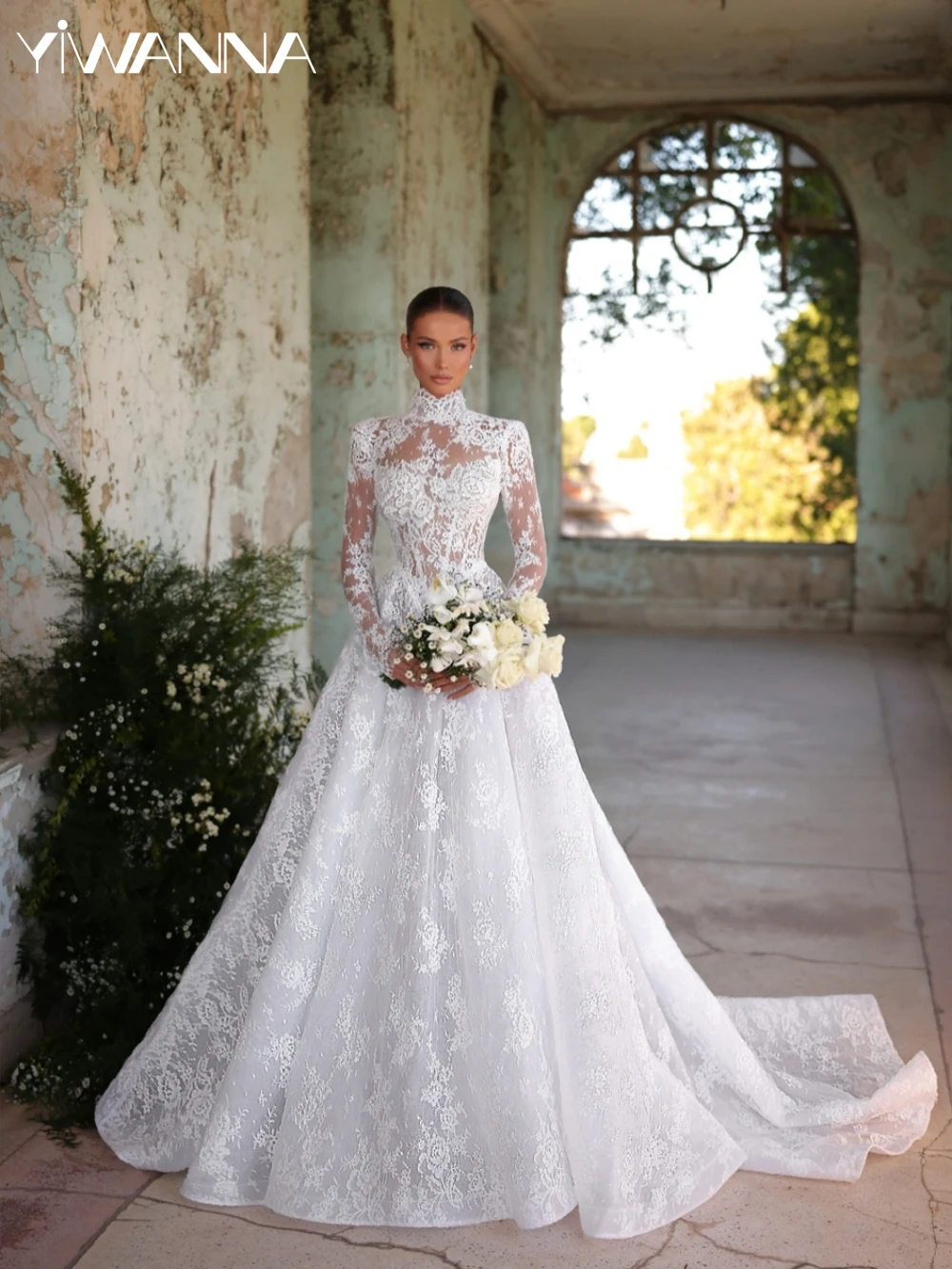 Abito da sposa in pizzo a trapezio con colletto alto modesto Abito da sposa  elegante a maniche lunghe 2025 Abiti bianchi personalizzati per la sposa, image size:1000x1333