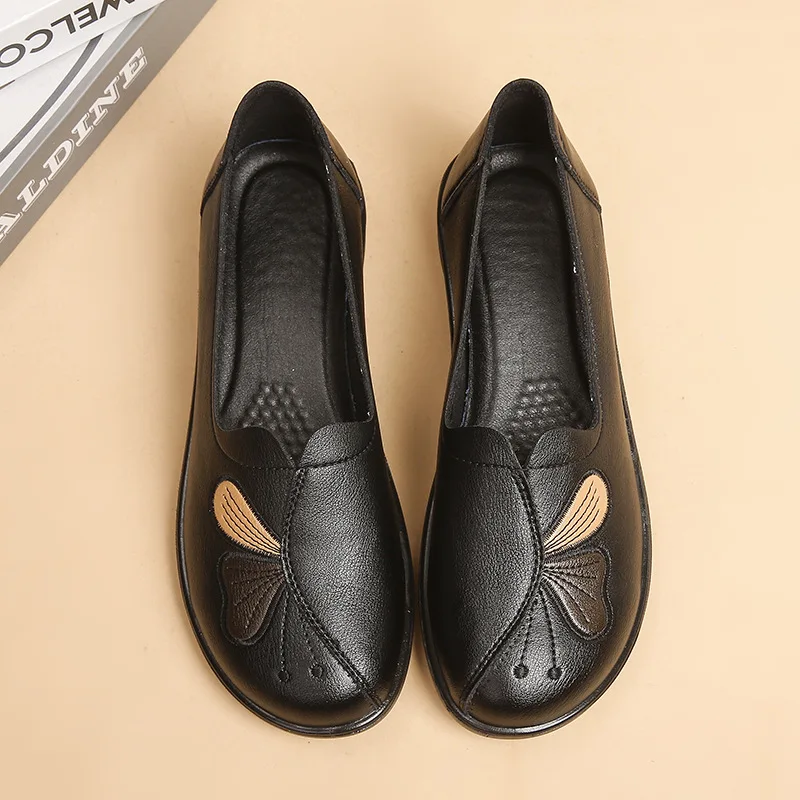 New Butterfly Moccasins Women's Soft Faux Leather Shoes 42 Ladies Slip On Walking Shoes Mom Loafers Woman Comfortable Flat