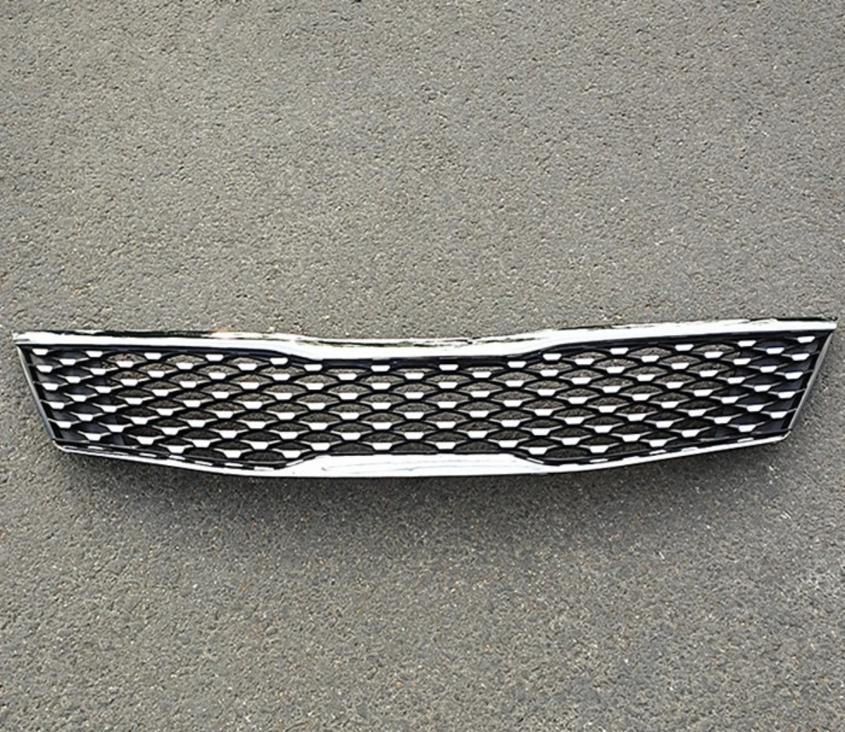 

Front Bumper Grill Mask Radiator Grille for kia K5 1.6T 2.0L 16-18