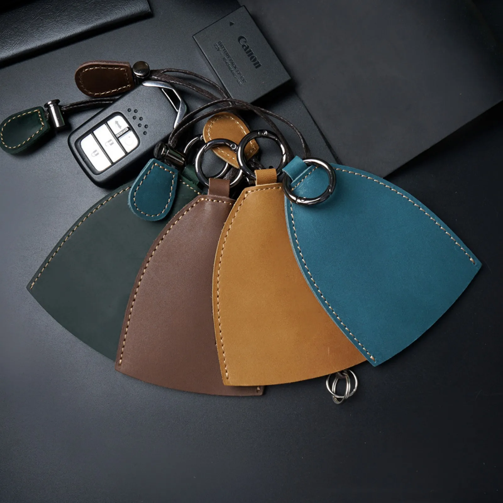 Elegant Genuine Leather Key Holder Case with Key Ring – Handmade Protective Cover