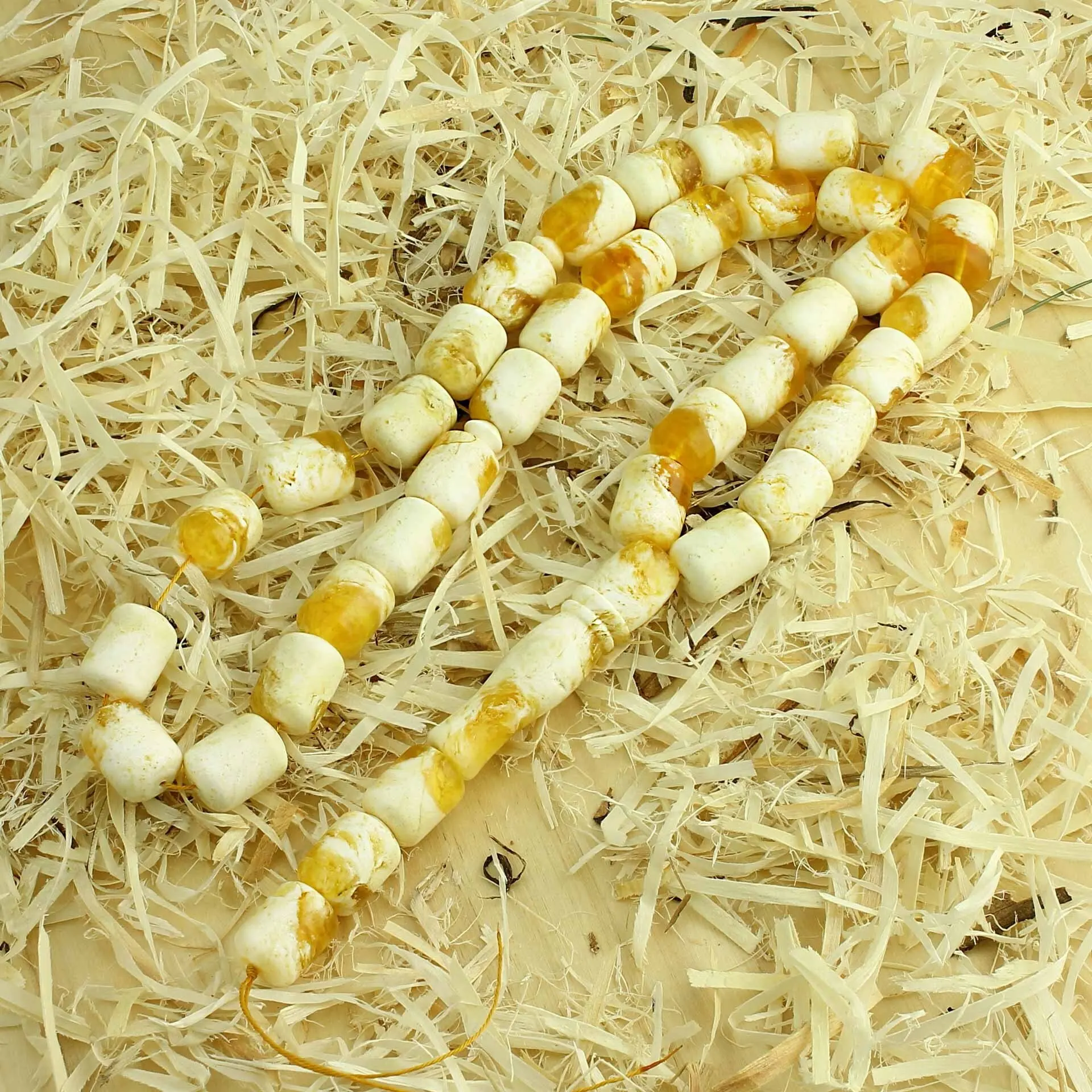 Рисунок 2 - Четки Мусульманские из Янтаря