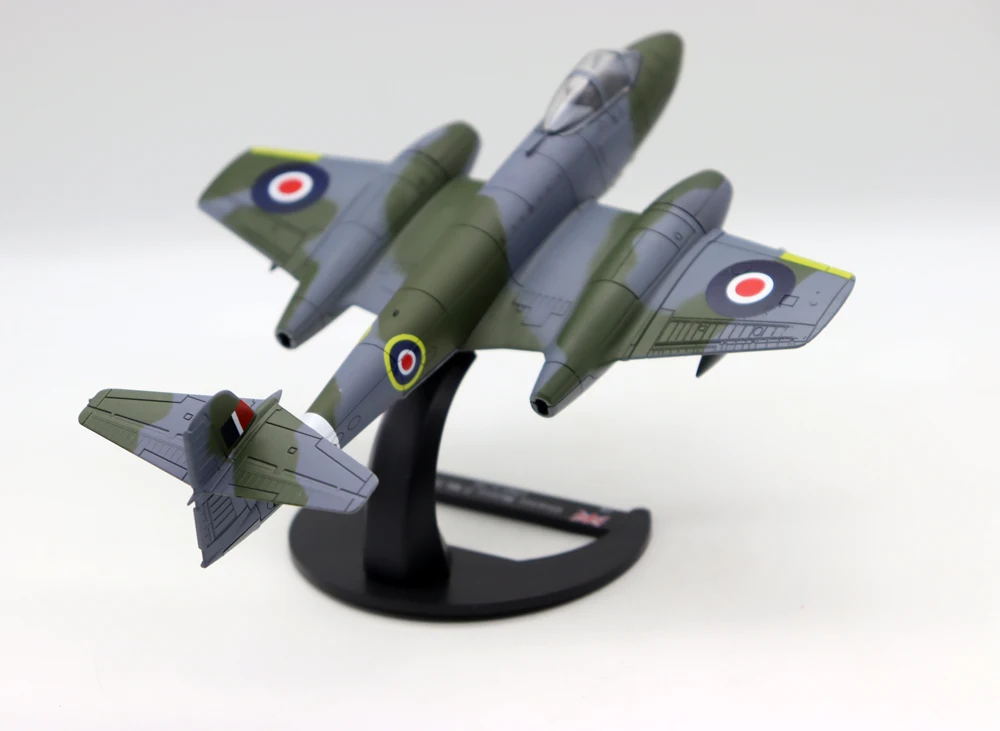 NEW 1/72 UK Airplane Gloster Meteor F MK III 1945 Fighter Model Military Collection Plane Gifts in Stock