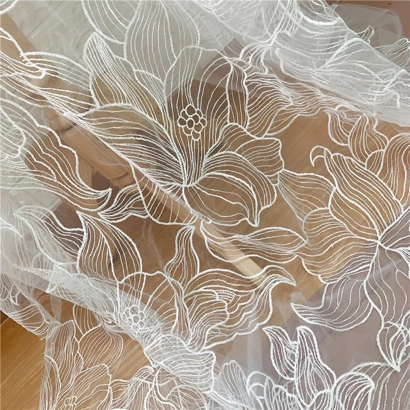 Morning Glory Floral Bridal Veils Wedding Accessories for Brides With Comb Embroidered Flowers Cathedral Long bridal veil
