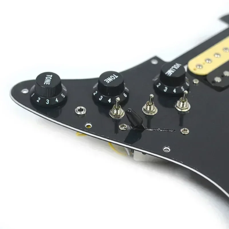 Black with 3.5 jack