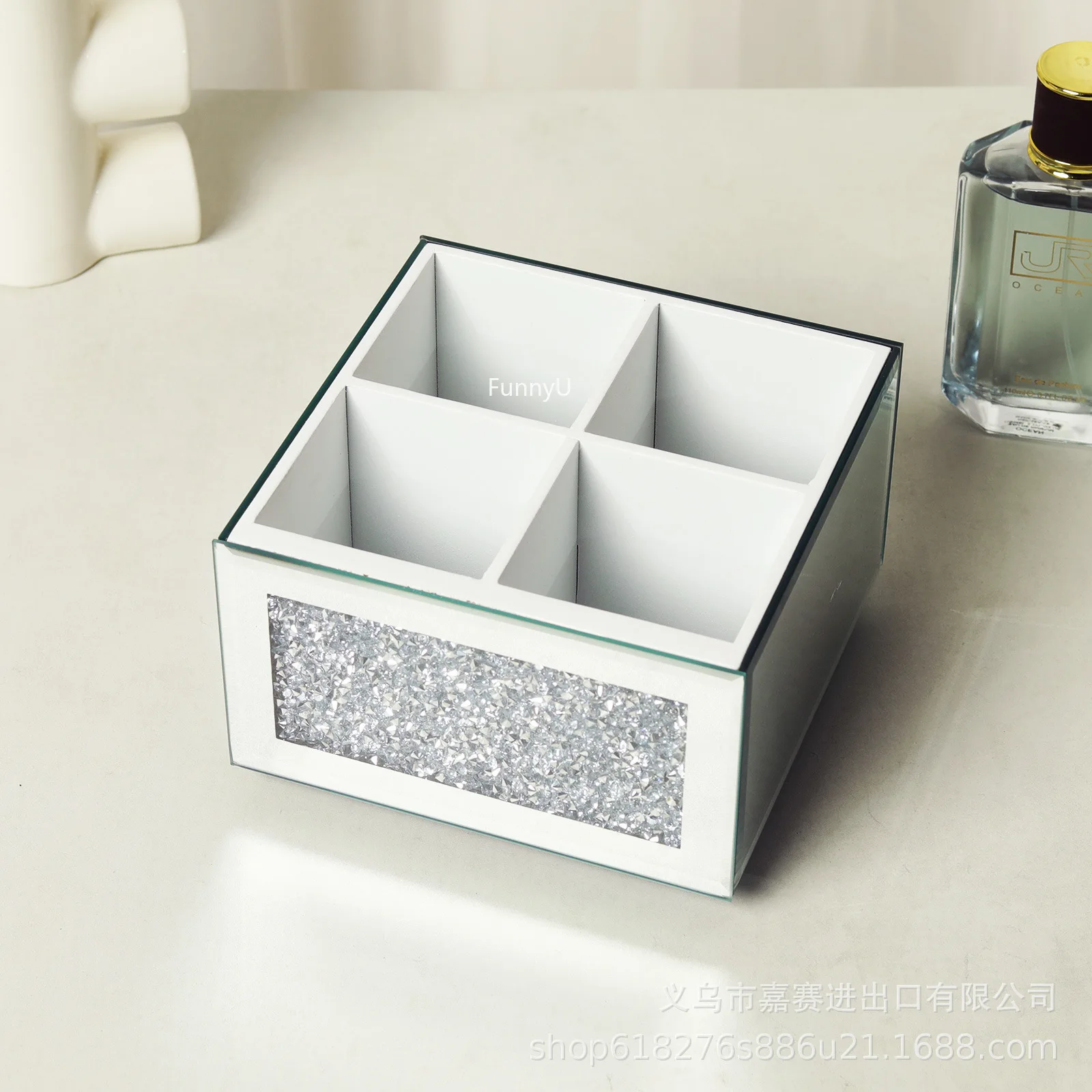 Crushed Diamond Makeup Brush Holder Organizer Glass Mirrored Remote Control Organiser Holder Container Accessories Desktop Decor 4