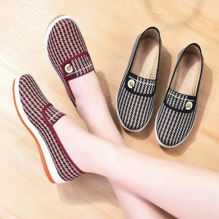 

2023 New Static Reflective Running shoes Belgua Frozen Dazzling Tailgate Men Women zebra Sneakers