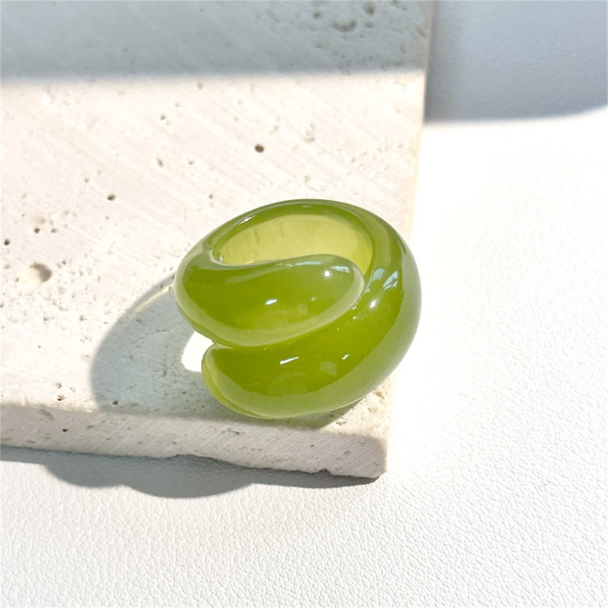 Korean Trendy Geometric Resin Ring - Personalized Retro Style Statement Piece