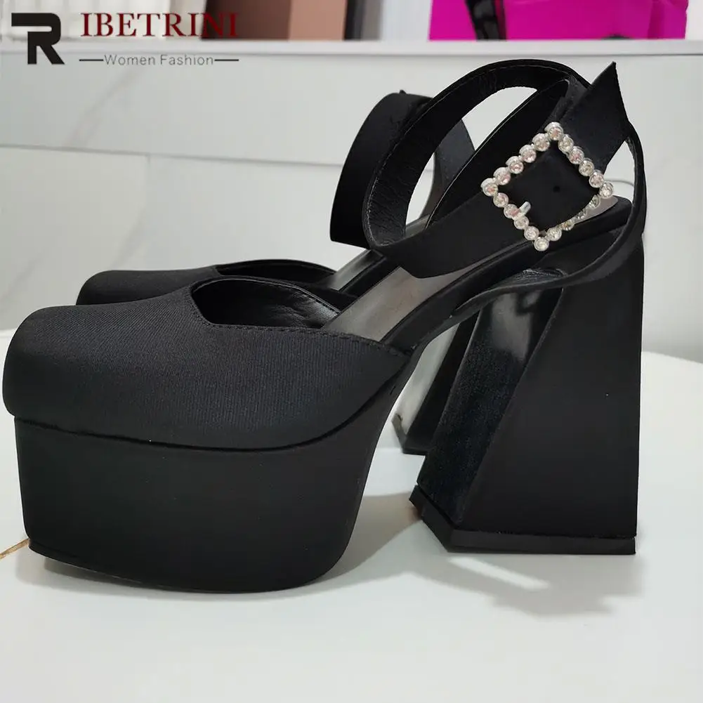 square toe platform heels