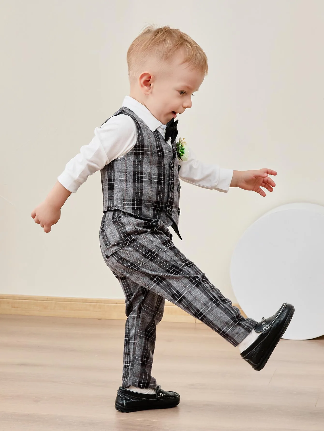 Baby Boy Clothes Suits 5PC Infant Gentleman Outfit Dress Shirt+Bowtie+Vest+Corsage+Pants Toddler Boy Wedding Party Outfits 4