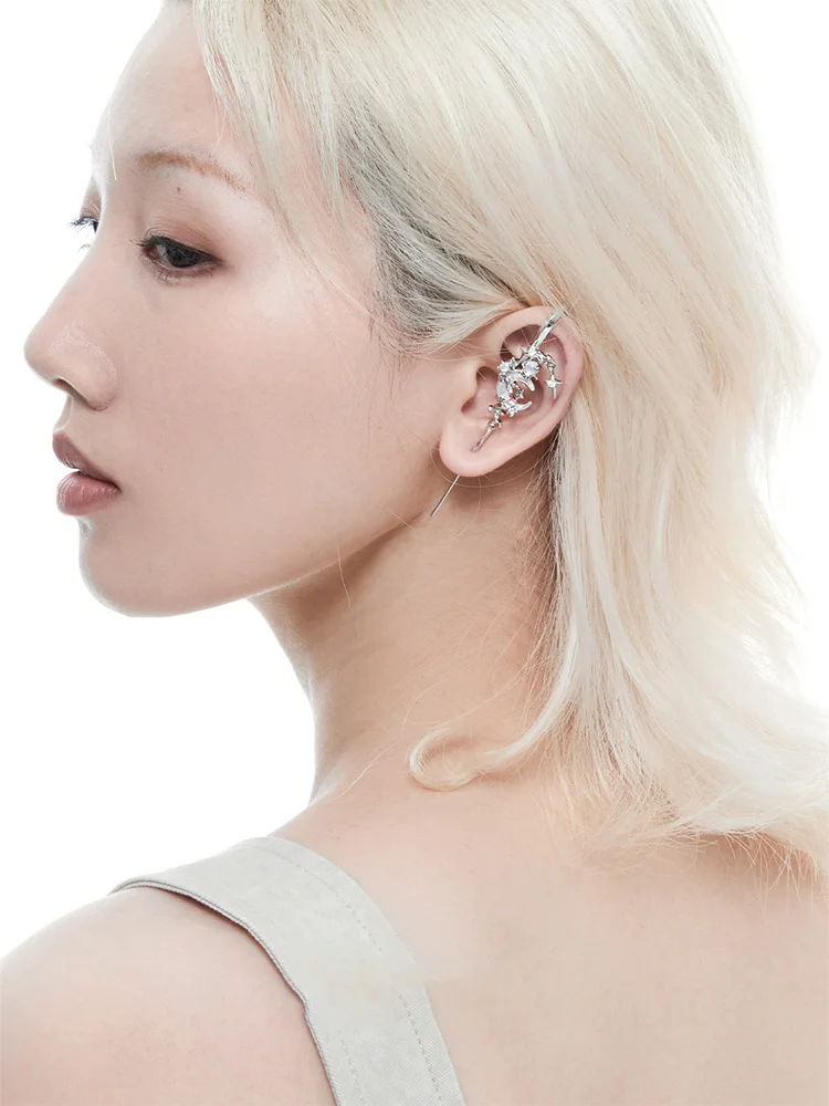 韓国人気【MIDNIGHT MOMENT】bold hoop earring☆追跡付 MIDNIGHT MOMENT