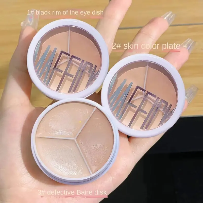 3-Color Concealer Palette Professionally Covers Dark