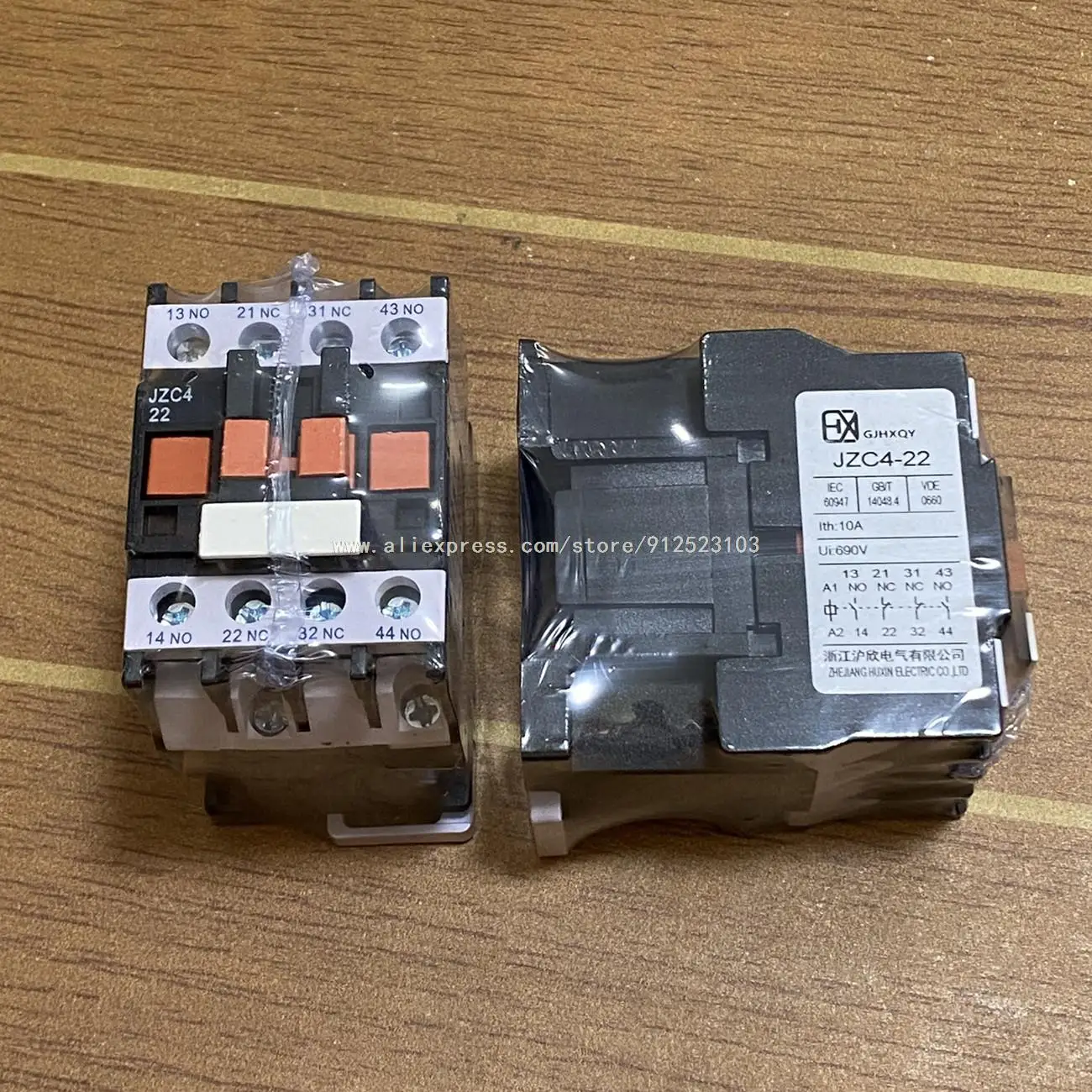 NEUF CONTACTEUR MAGNÉTIQUE 25 Amp 120V 60Hz Bobine 3 Pôles + 1 NO